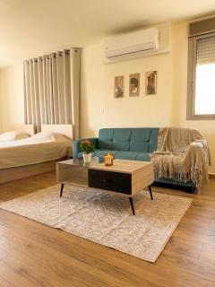 Cozy Modern Studio - Heart of Byblos - 2