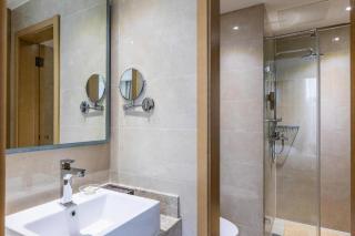 Home Inn Plus Shanghai Middle Ring Jinshajiang Road Fengzhuang Metro Station - 2