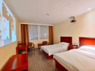 GreenTree Inn Heze Railway Station Hotel - 6