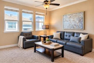 South Reno 1BR Mini Golf Hot Tub and Gym Access - 0