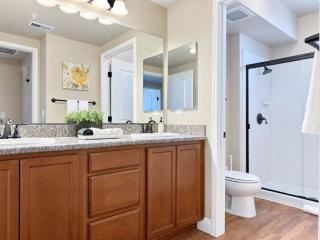 South Reno 1BR Mini Golf Hot Tub and Gym Access - 6