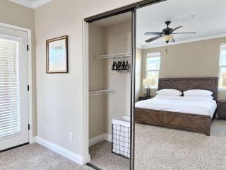 South Reno 1BR Mini Golf Hot Tub and Gym Access - 7