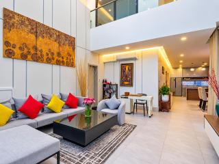 YUSETH Private Villa - 8
