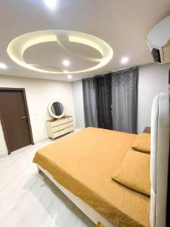 Grand 7 building Bahira Town Lahore - 5