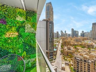 Kensington 1BR plus Study Burj View-Dubai Mall connect - Dubai - 6
