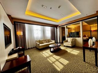 The Plaza Hotel Balanga City - 7