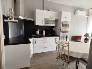 Agréable appartement T2 avec loggia proche commerces et plage - 4ALB24 - 5
