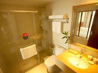 GreenTree Inn Shanghai Songjiang WanDa Plaza RonGMEi Road Express Hotel - 4