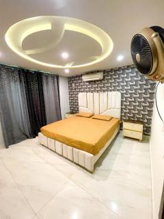 Stayora Elegant Modern Apartment - 2