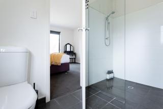 Perfect for groups and large families - Sleeps 12 - 4