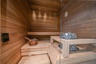 Levillas Levin Cranberry C24 - 7