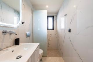 Orama Luxury Apartments & Suites - 1