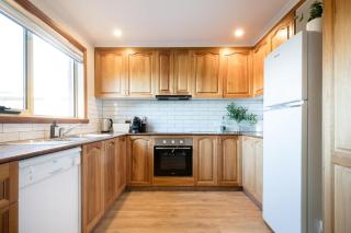 Comfortable Town House Near City - 7