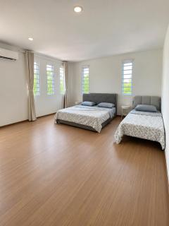 Holiday Home Near Miri Airport - 9