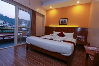 Hotel Balcony - 8