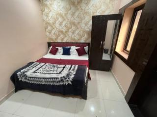 Hotel CK Palace - 1