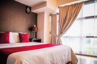 The Bauan Plaza Hotel - 8