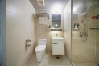 Jinjiang Inn Select Zhenjiang Wanda Plaza Xijindu - 2