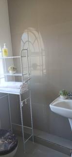 Cozy Guest House - 7