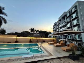 Grandeur Properties - 0