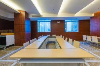 Starway Hotel Sanya First Market Branch - 9