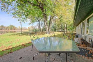 Waterfront Petenwell Lake Home w/ Private Dock -  - 1