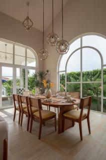 LohonoStays Villa Amora F - 8
