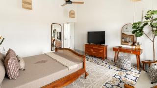 LohonoStays Villa Azora - 7