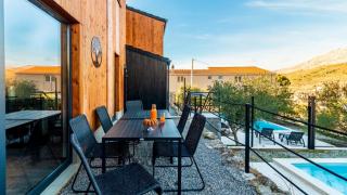 Villa Olive House by Villas Guide - 1