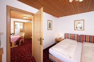 HUGOS CERVOSA ALM - Mountain Lodges - 5