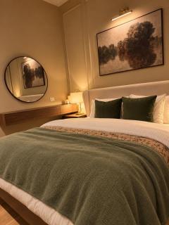 Abdoun Falls Garden 2BR apartment with 3 pools - 2