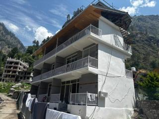 Pahadi Paradise - 8