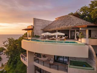 Casa Joanna - 5BR Cliffside Villa & Infinity Pool - 0