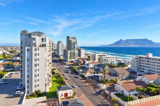 Modern Blouberg Beach Pad Views Pool Parking - 7
