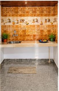 Rukmani Homestay - 0