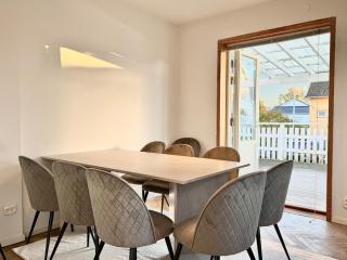 Gothenburg Team House - 5 Bedrooms 10 Single Beds - 7