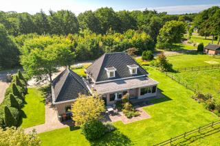 Guesthouse Landgoed Steenbergen - 1