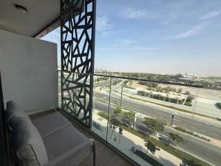 Relaxing 1BR - Masdar City - Pool & Gym - 7