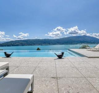 Maison lumineuse et paisible en face du lac, près de Genève - 8