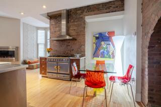 Downtown Retreat with Modern Comfort - 5
