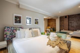 Downtown Retreat with Modern Comfort - 3