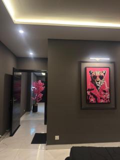 Signature Apartments - 7