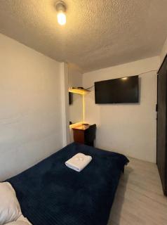 Habitación con baño privado cerca al aeropuerto - 5