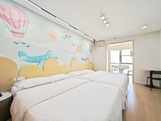 青岛万象城五四广场多米家亲子海景民宿 - 6