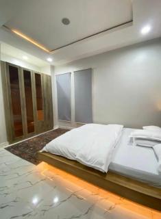 Acorn Apartment - 2