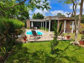 Casa completa com duas suítes e piscina privativa - 8