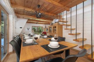 Spacious House 5 Bedrooms Garden Terrace and Parking by Heyrent - 3