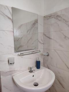Comfortable Home in Ragama Near Colombo Airport - 7