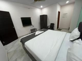 Hotel Varahi inn - 2