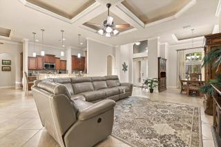 Cape Coral Getaway - 9